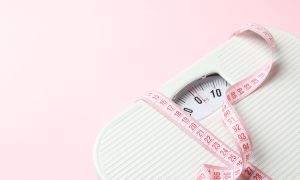 ¿Es normal que no baje de peso?