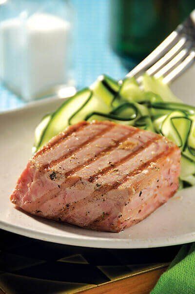 Atún con ensaladilla de pepino