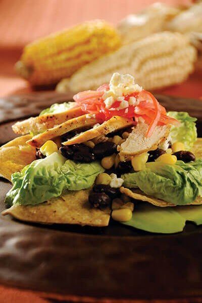 Ensalada de tortilla con vinagreta de chipotle