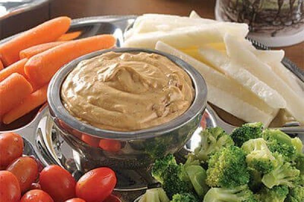 Dip de cacahuate al chipotle