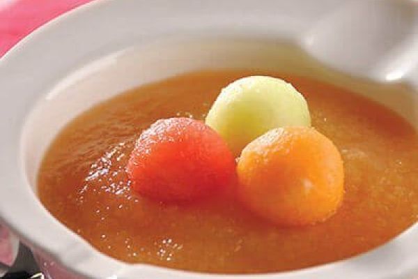 Sopa fría de melón chino y melón valenciano