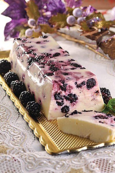 Terrina de yogurt y zarzamoras