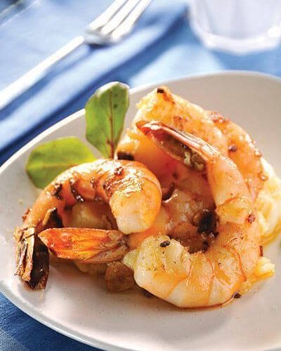 Camarones al ajillo y cítricos