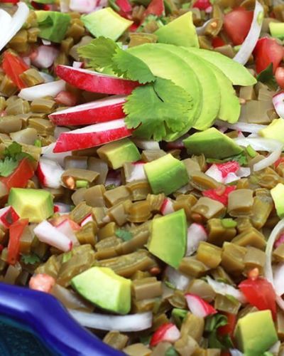 Ensalada de nopales con limón y orégano