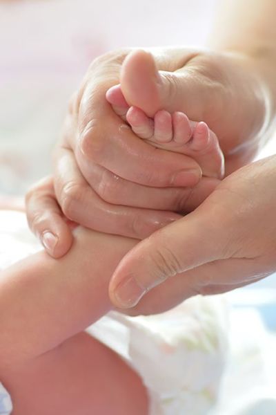 Cuida de tu  bebé con aceites esenciales