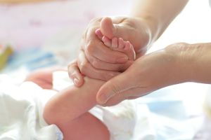 Cuida de tu  bebé con aceites esenciales