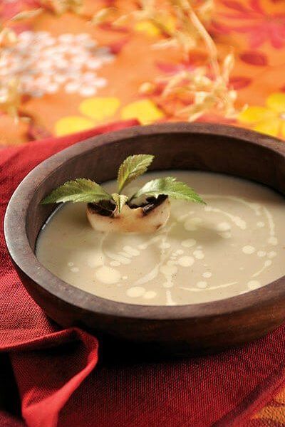 Sopa cremosa de champiñones