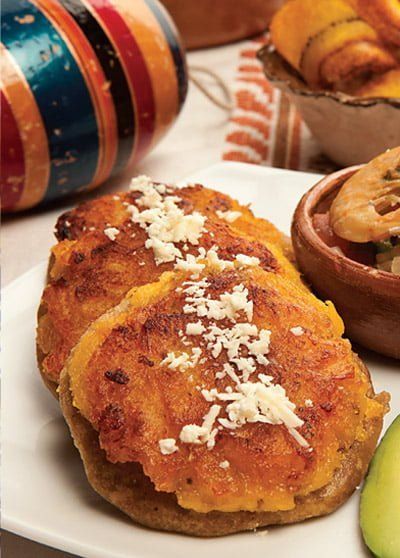 Gorditas de platano macho