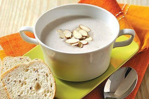 Sopa de almendra