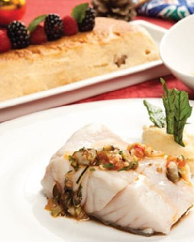 Pescado al vapor de epazote