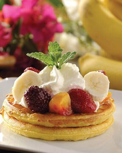 Waffles de avena con frutas