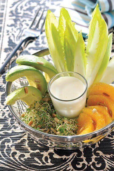 Ensalada de aguacate con naranja