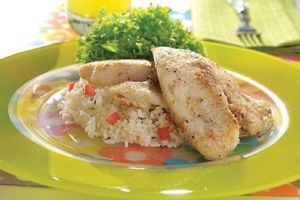 Filete de pescado al mojo de ajo