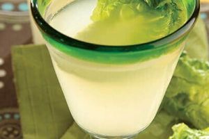 Agua de lechuga con cítricos