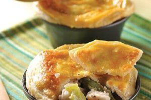 Pot pies de pavo con espárragos