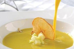 Crema de manzana con curry