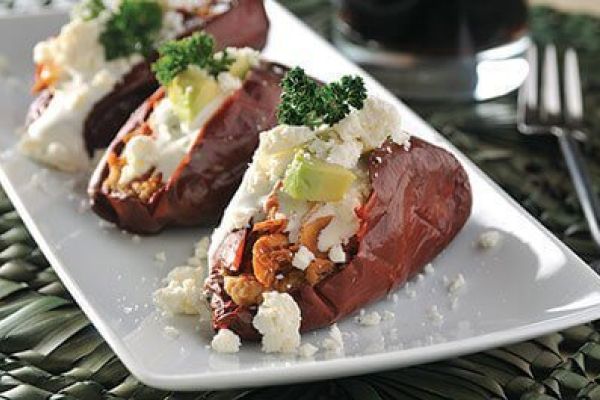 Chiles  rellenos de tinga
