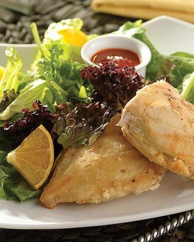 Pechuga de pollo con salsa de guajillo y tequila