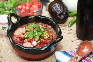 Frijoles charros con chorizo de soya|Frijoles charros con chorizo de soya|Frijoles charros con chorizo de soya