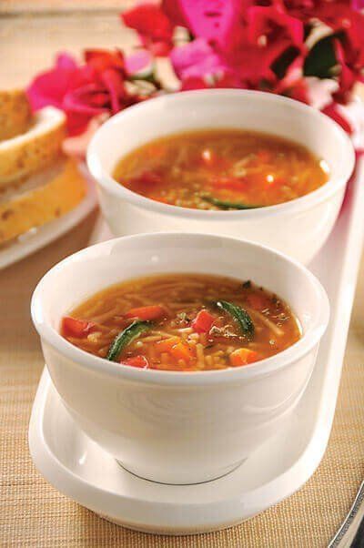 Pasta con verduras y chile poblano