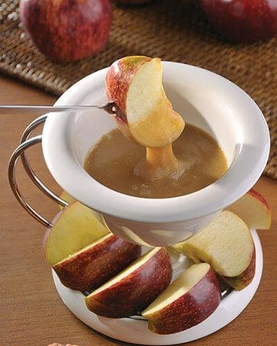 Dip de caramelo con manzanas