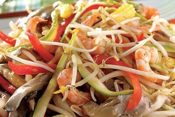 Chop suey de camarón