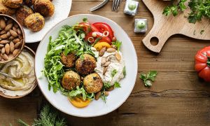 ¿De dónde obtienen sus proteínas los vegetarianos y veganos?