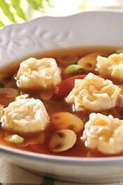 Sopa de dumplings de verduras