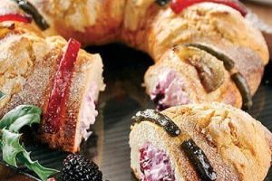 Roscón de reyes con relleno de queso y frambuesa