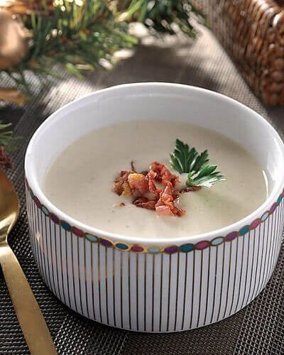 Crema de corazones de alcachofa con jamón Serrano