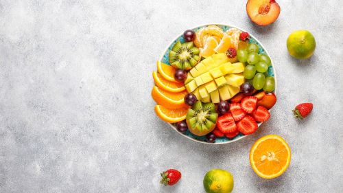 ¿Qué tan bueno es desayunar solo fruta para bajar de peso?