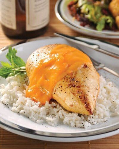 Pechuga de Pollo con salsa de pimientos