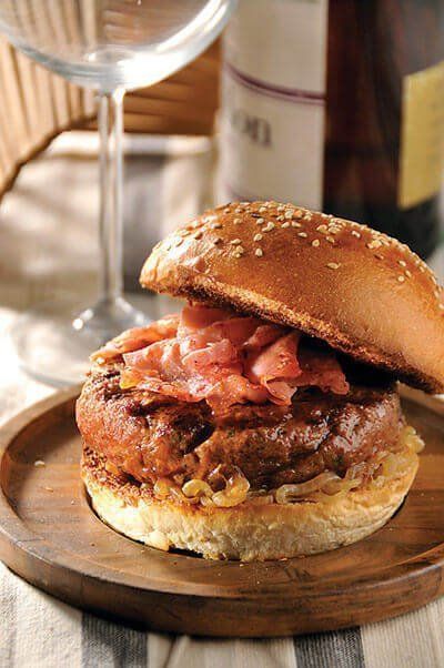 Hamburguesa de res a la barbeque