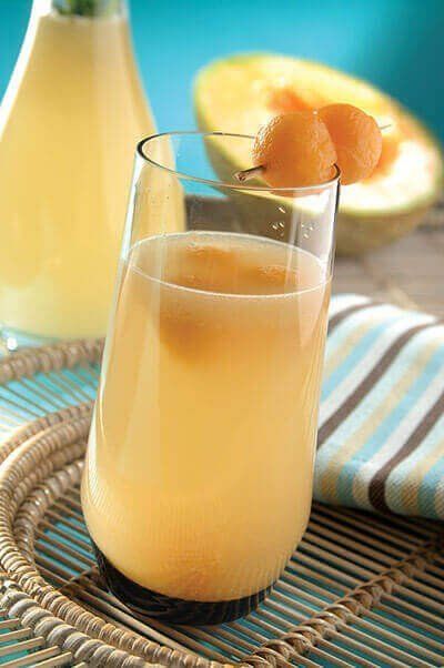 Agua de semillas de melón