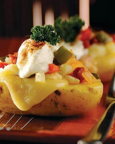 Cáscaras de papa con chorizo