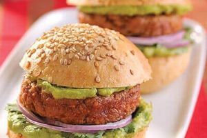Mini hamburguesas con chipotle