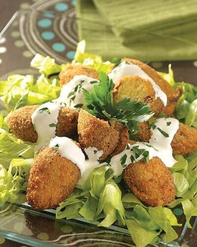 Chiles chipotles rellenos de plátano