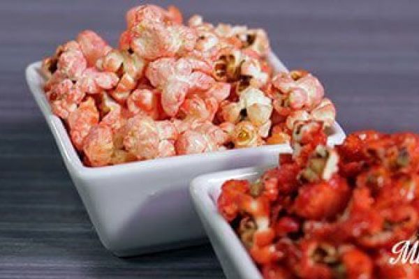 Palomitas de maíz acarameladas de colores