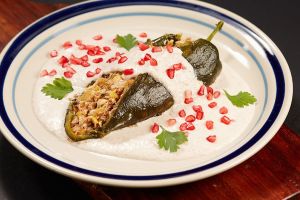 Temporada de chiles en nogada