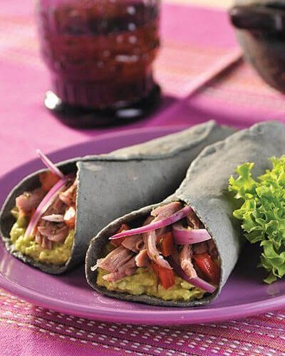 Wraps de salpicón con mayonesa de aguacate