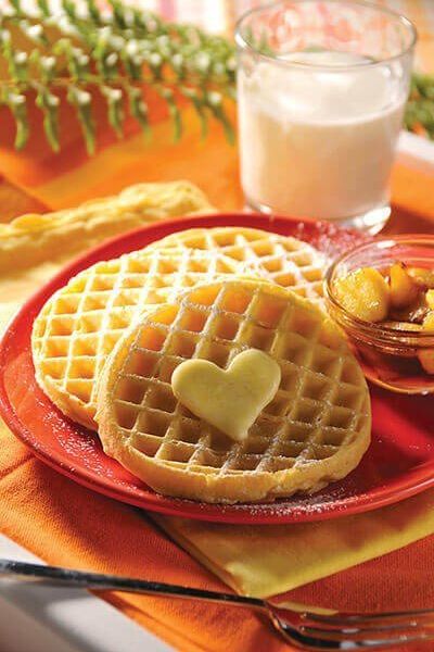 Waffles con compota de manzana