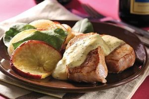 Filete de cerdo con manzana y salsa cremosa de mostaza
