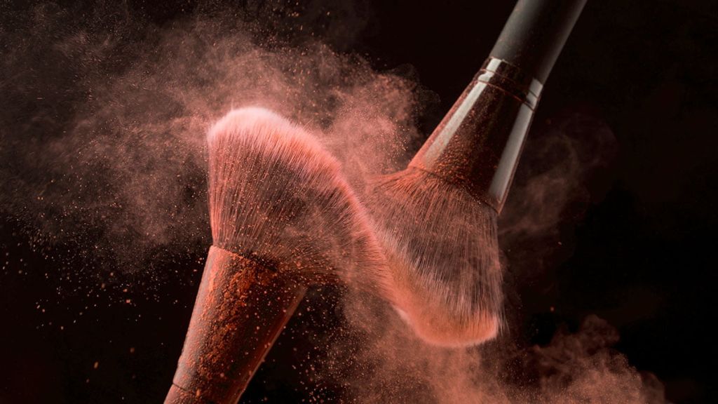 Prepara tu maquillaje en casa