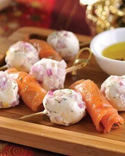 Pinchos de salmón ahumado