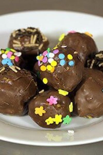 Trufas de crema de maní y cereal