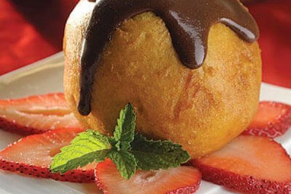 Helado frito (tempura helado)