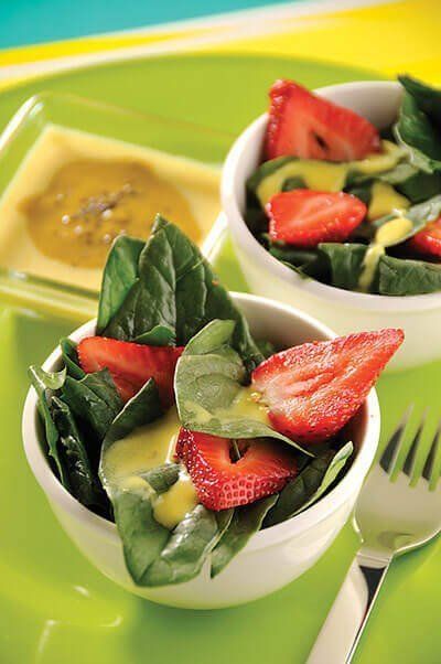 Ensalada con espinacas y fresas