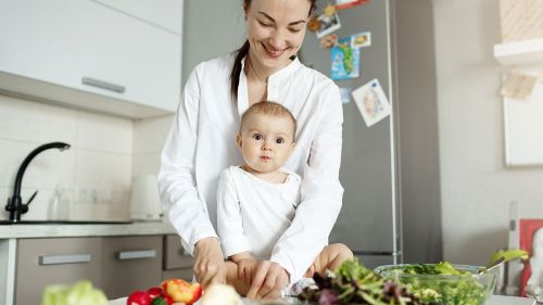 ¿Cómo enseñar a mis hijos a comer con bienestar?