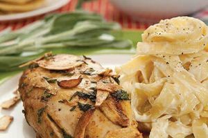 Pechuga al horno con salvia