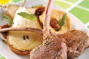 Cordero con peras y frutos secos